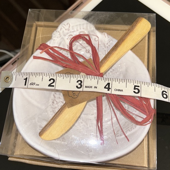 NWT Mud Pie Holiday dish with wooden spreader - Picture 6 of 7